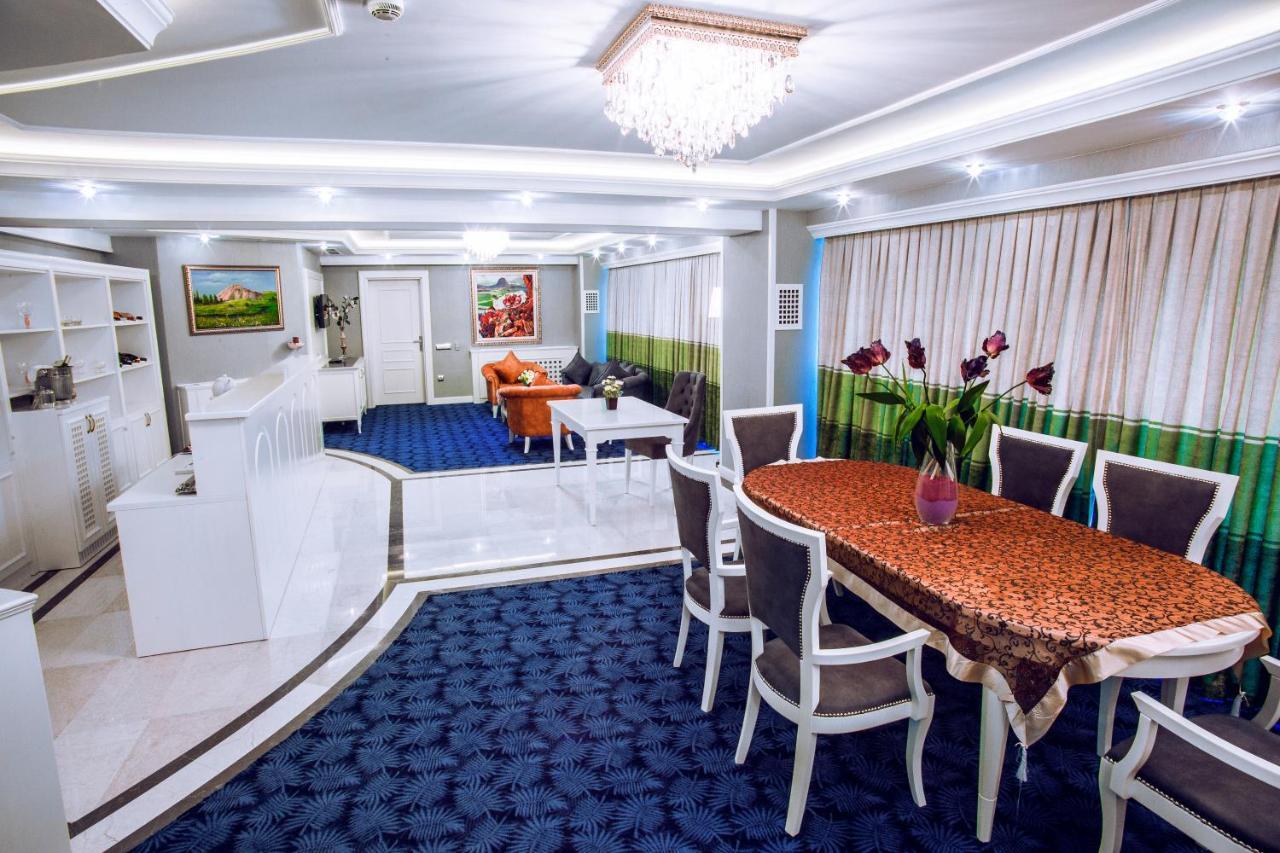 Tebriz Hotel Nakhchivan Екстериор снимка